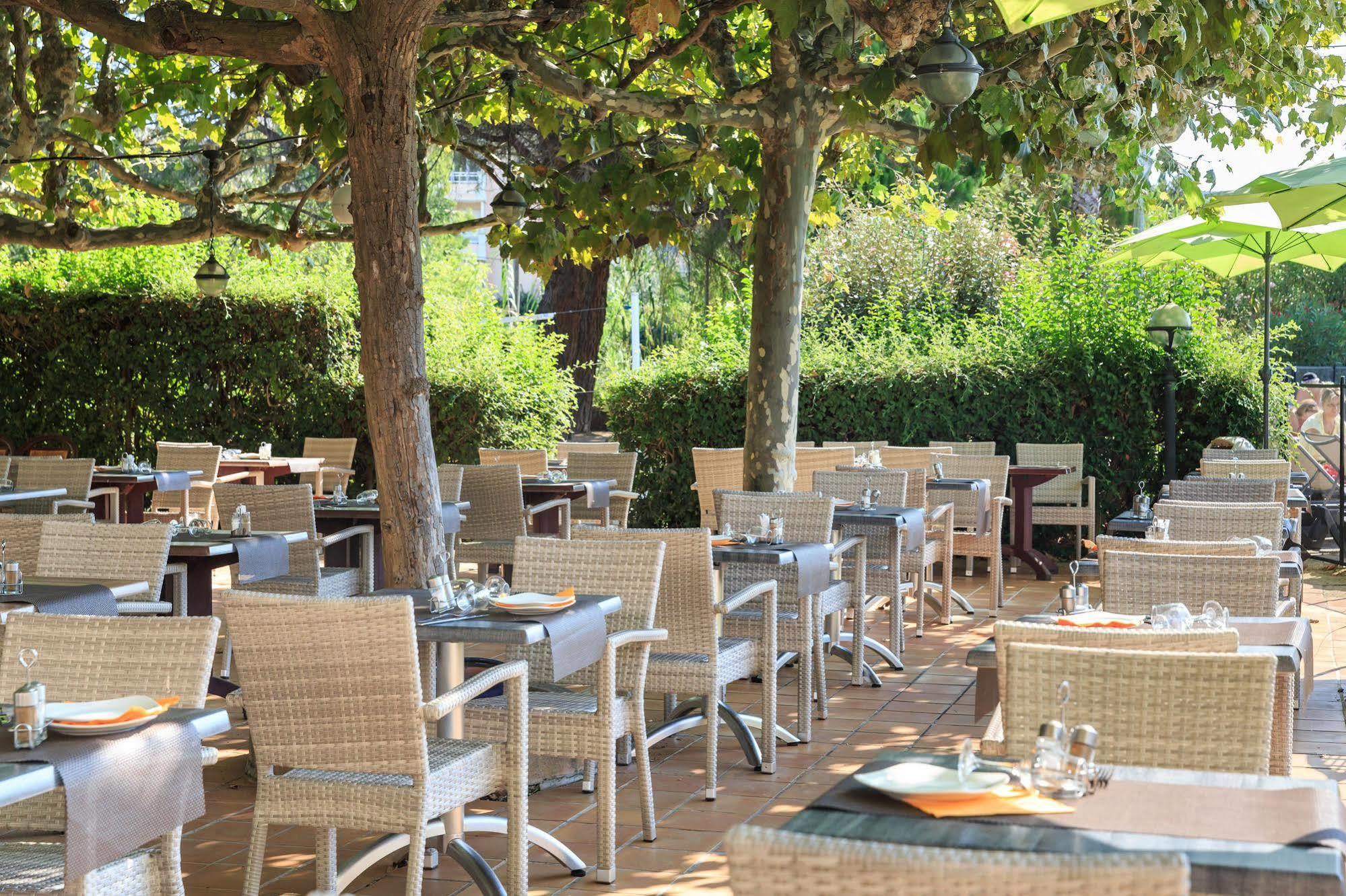 Hotel Club Le Capet Sainte-Maxime Exterior photo